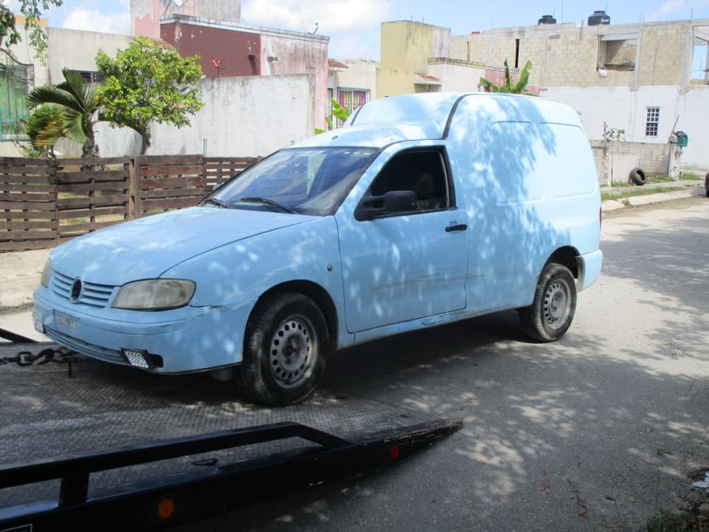 Hallan uniformes en vehículo usado en “levantón”