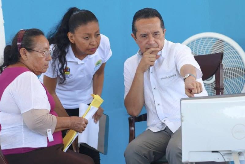 Carlos Joaquín González, señalado entre los mejores gobernadores