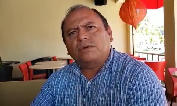 Panistas levantan la mano para candidaturas