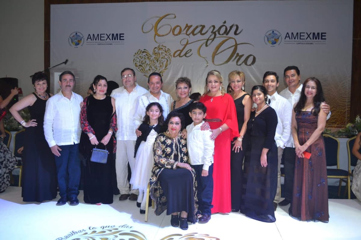 Amexme reconoce a Dalila Allen de Negrón con el "Corazón de Oro"