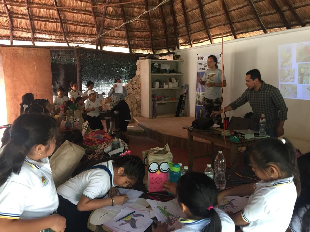 Fortalece gobierno de Puerto Morelos cultura turística sustentable en niños