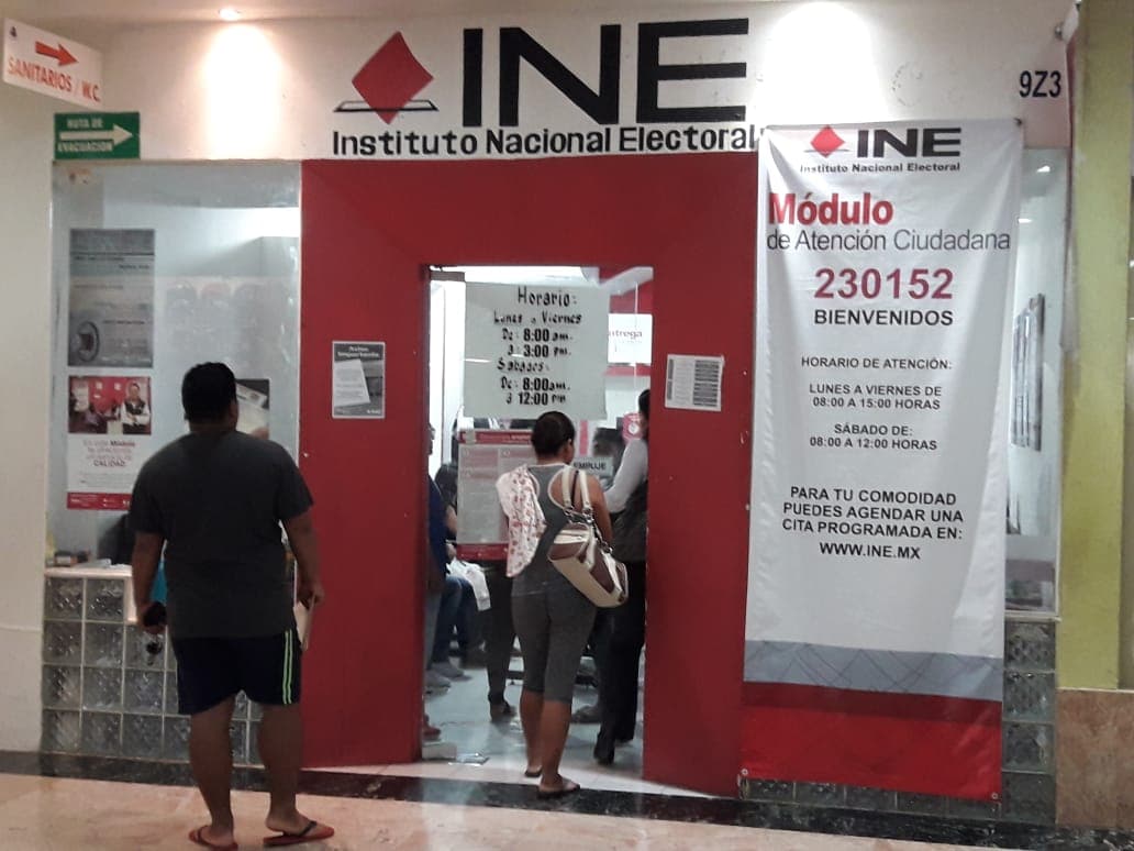 Cozumeleños dejaron trámites para el final y ahora no podrán votar