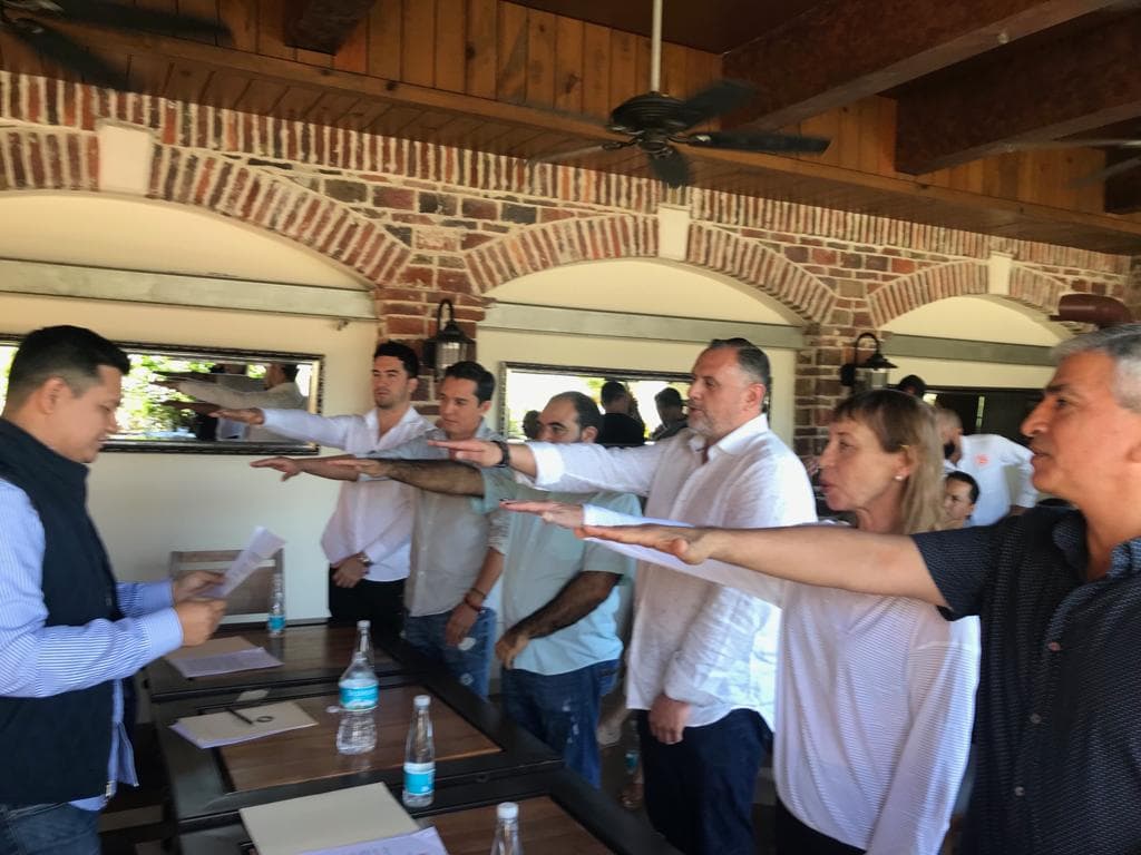 Presentan mesa directiva de Canirac, Playa del Carmen 2019- 2020