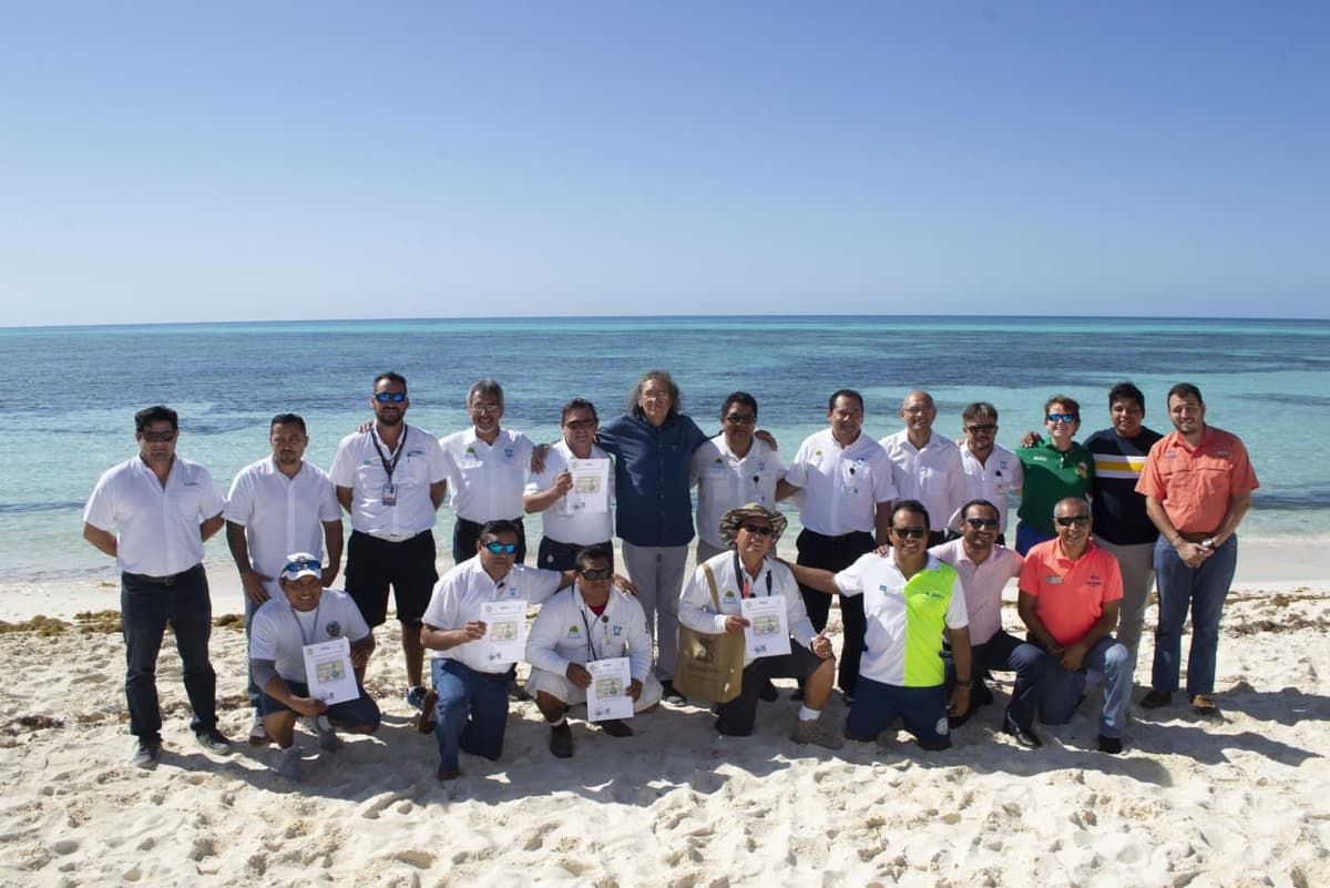 Guías turísticos concluyen con éxito capacitación en educación ambiental