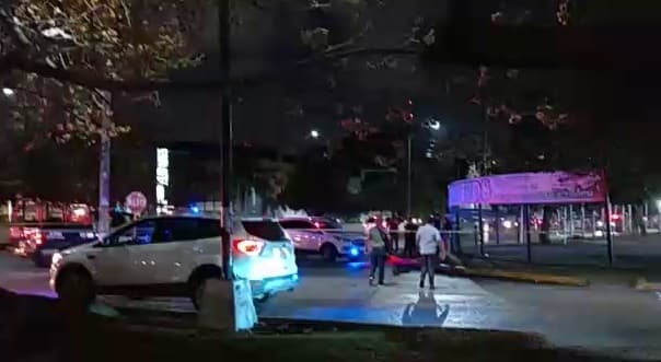 Salvan la vida dos personas, fueron rafagueados