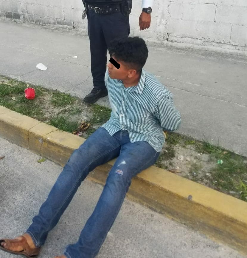 Detenido por acuchillar a su novia