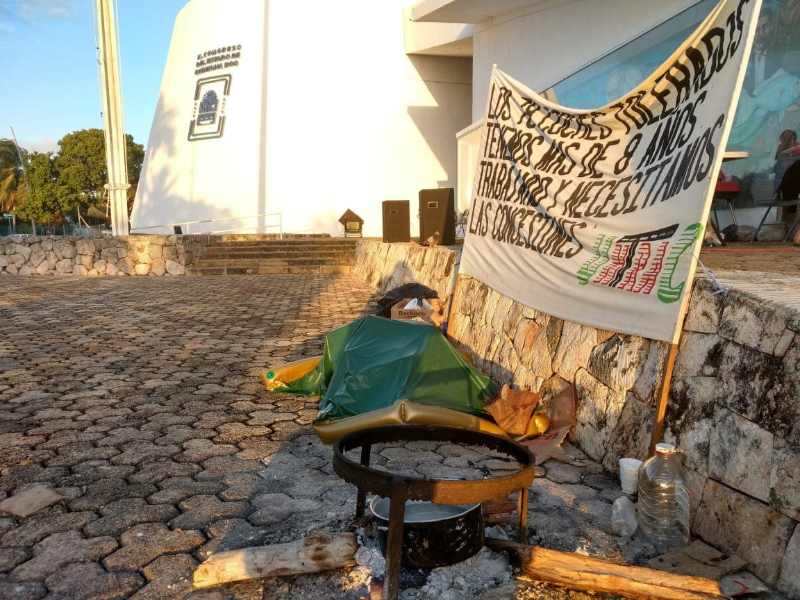 Levanta Untrac plantón frente al Congreso