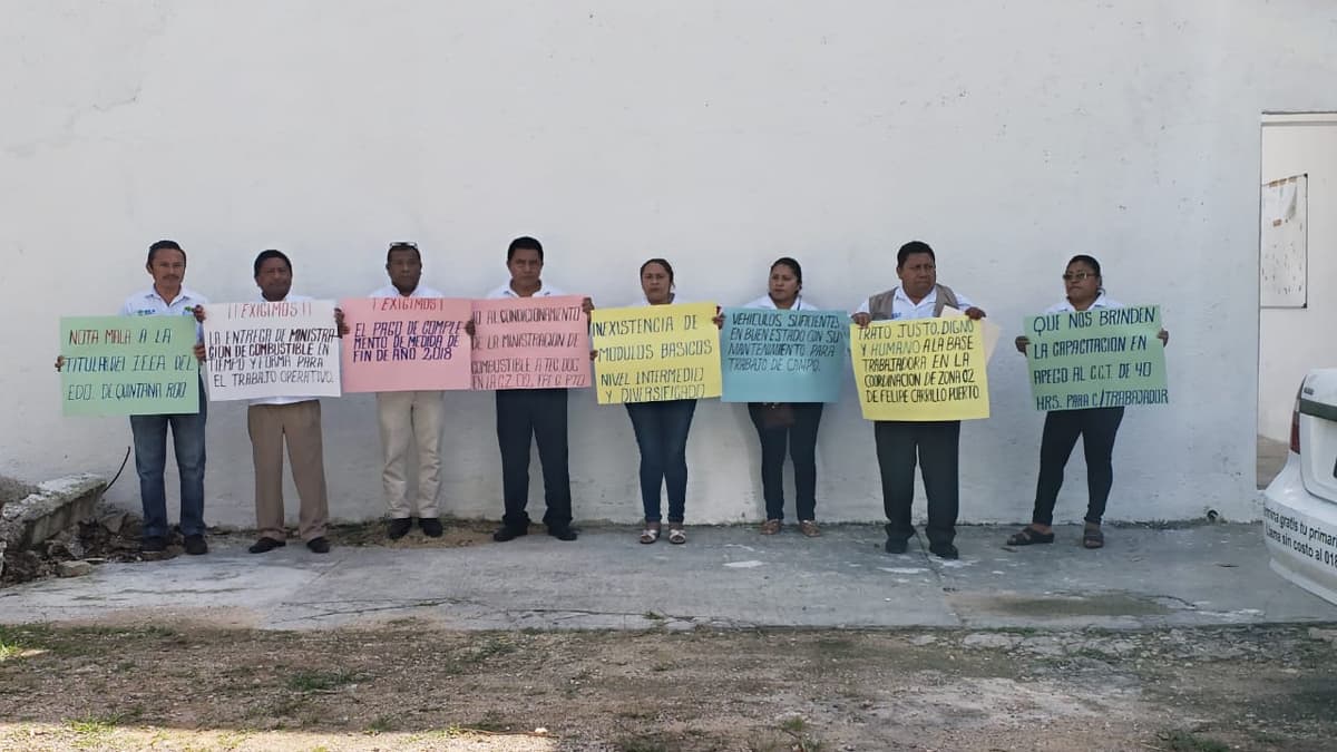 Personal del IEEA protesta por falta de insumos