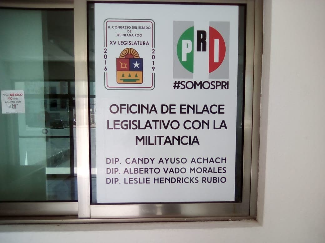 Oficinas priistas en Cancún ya ni tienen mobiliario