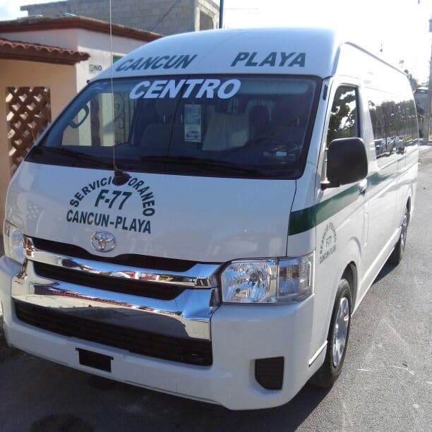 Sube tarifa vans de Cancún-Playa, sin aval