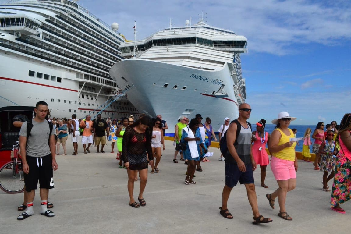 Cozumel espera gran derrama económica por arribo de cruceros