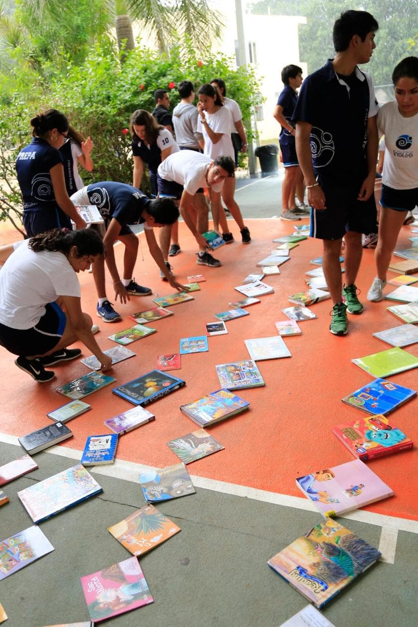 Activan el "Kilómetro del libro" para fomentar la lectura en Solidaridad