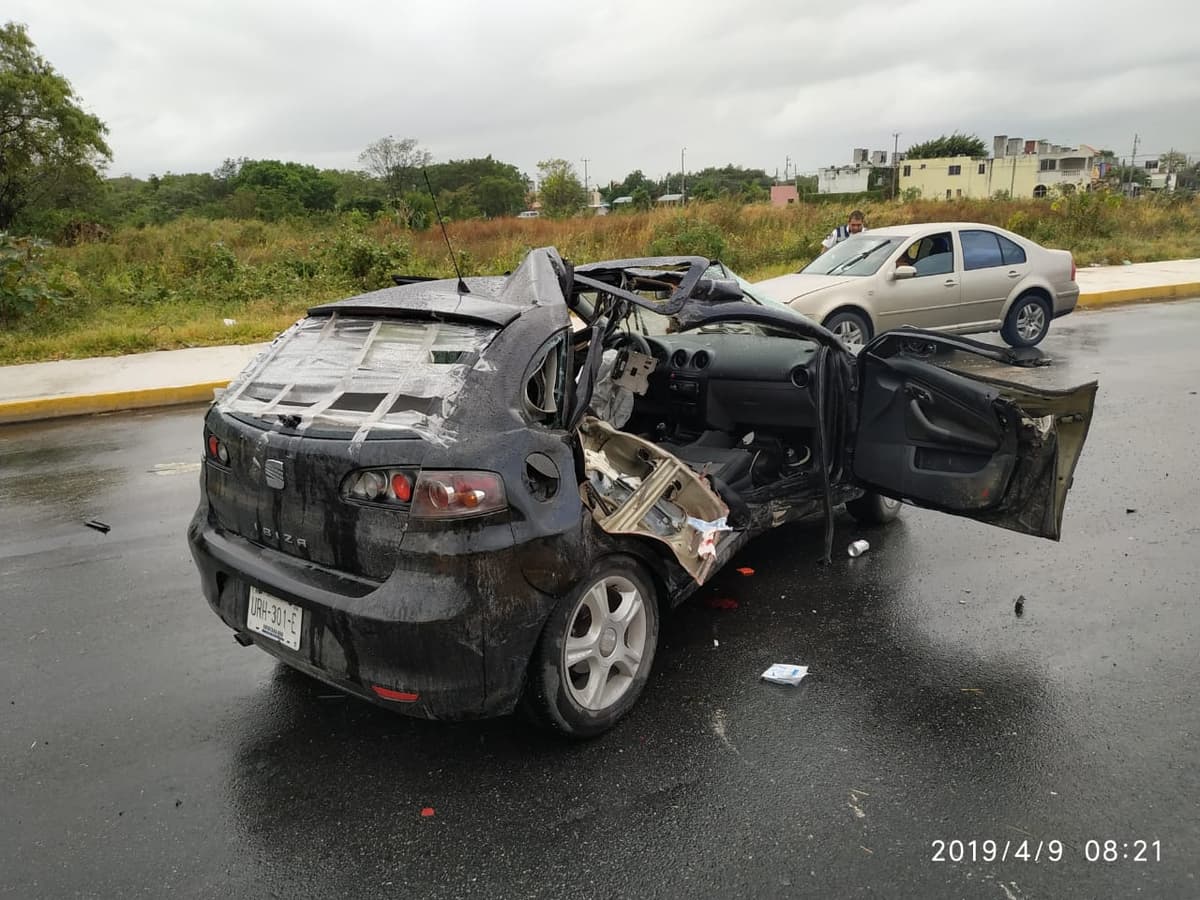 Lluvia y exceso de velocidad dejan múltiples accidentes en Cozumel
