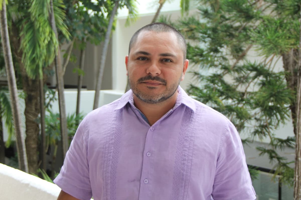 El regidor Janix acude a la SCT para lograr tabulador justo para grúas