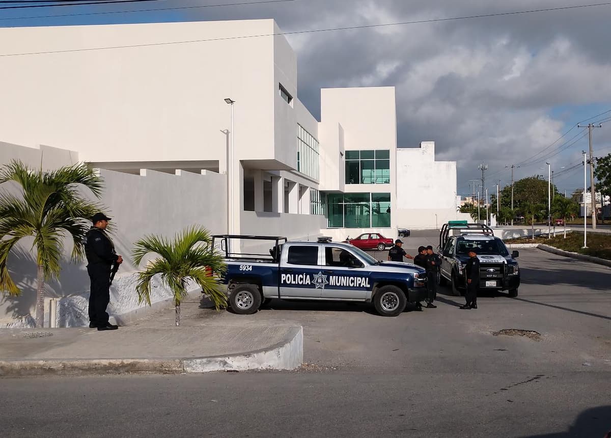 Comparece “El Sincler” ante el juzgado oral de Cancún