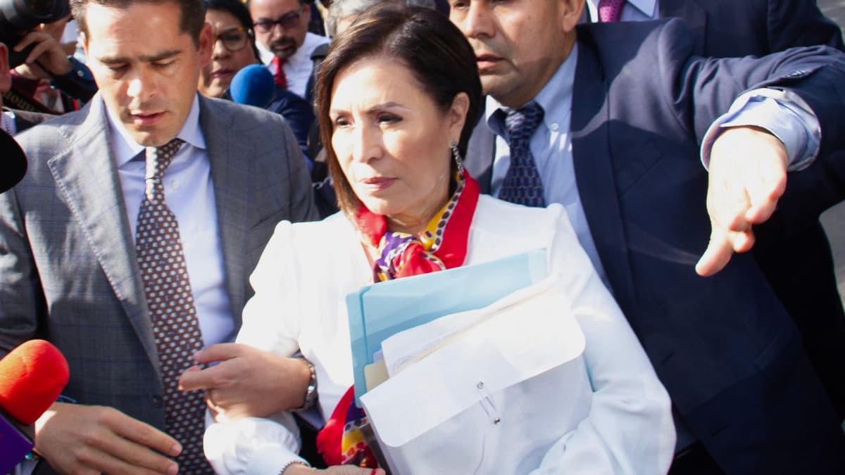 Rosario Robles es trasladada al penal de Santa Martha Acatitla