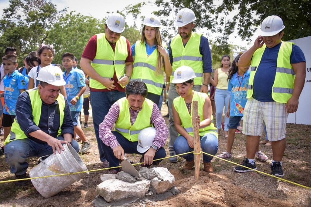 Víctor Mas abandera inicio de construcción de canchas de Padel en Tulum