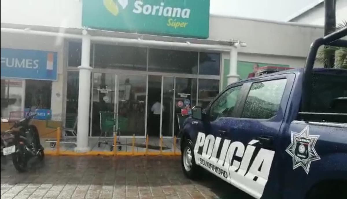 Asaltan “Sorianita” de la av. 30 en Playa del Carmen