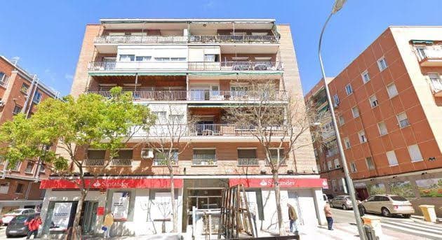 Encuentran el cuerpo de una mujer que llevaba muerta 15 años en su casa