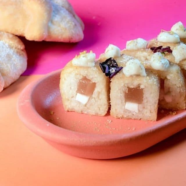 ¡Ya hay sushi de pan de muerto!