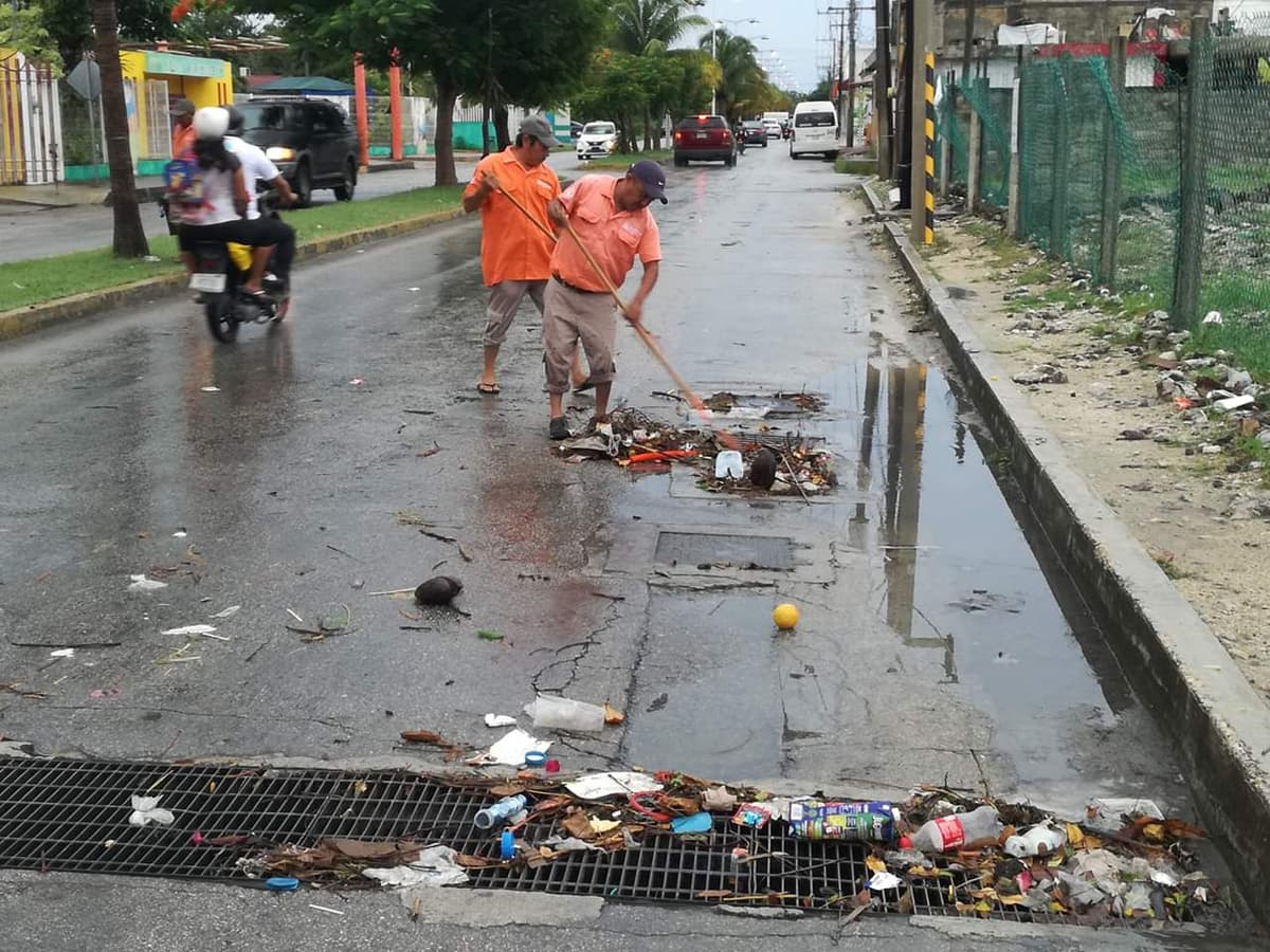 Aplican "Plan Tormenta" en Cozumel tras intensas lluvias
