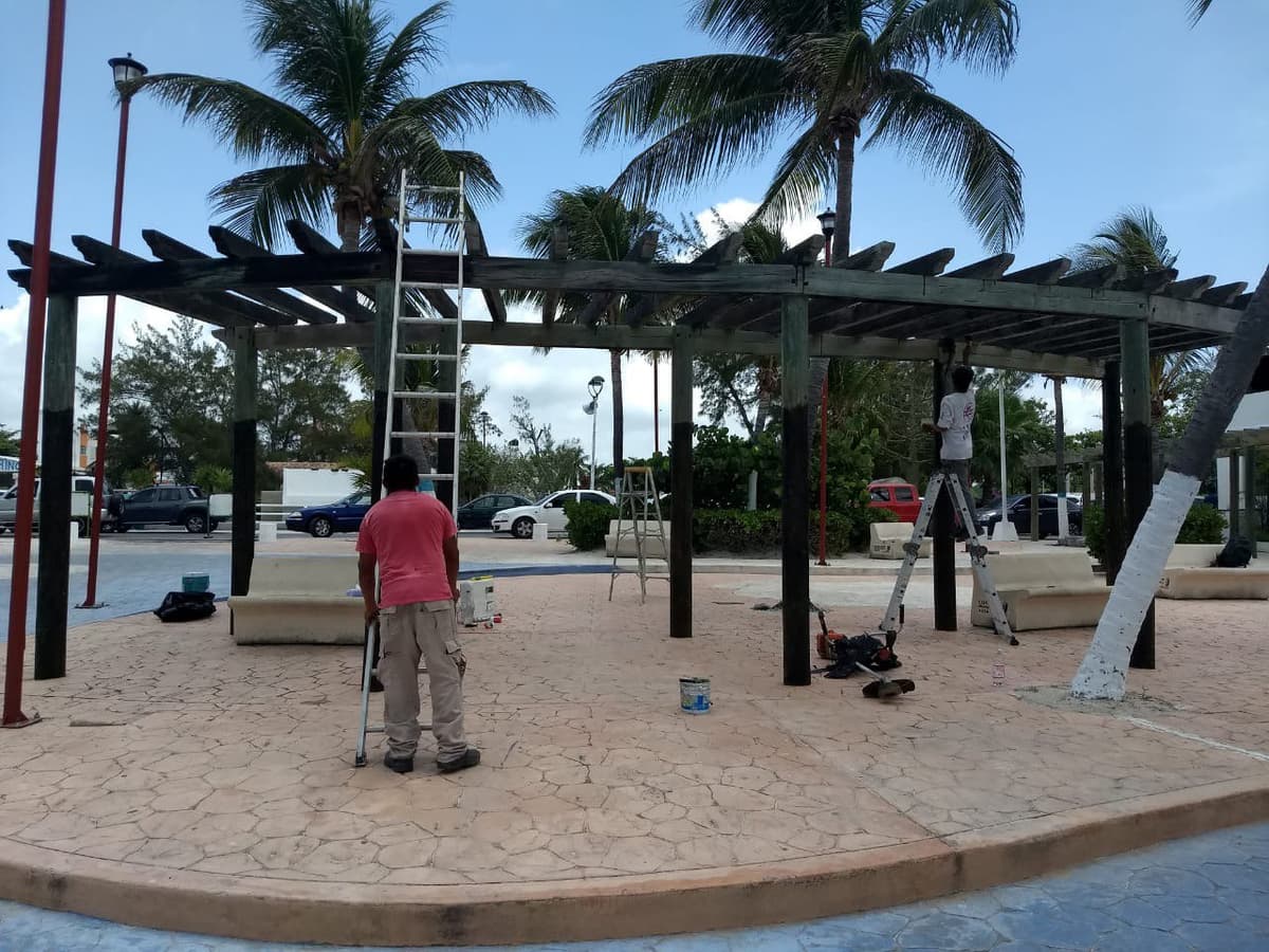 Amaña Laura Fernández licitación para renovar el casco antiguo de Puerto Morelos