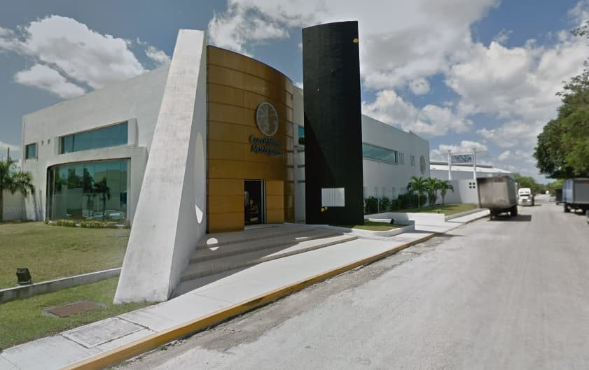 Asaltan bodega de cervecera Heineken