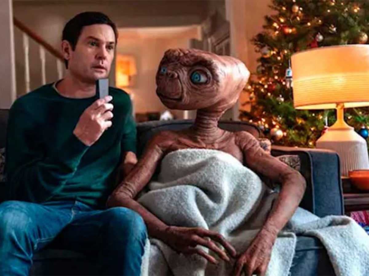(Video) E.T regresa a la Tierra 37 años después