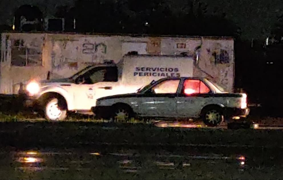 Ejecutan a pasajero abordo de taxi en Cancún