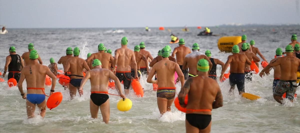 Argentina y Colombia dominan la final del Oceanman