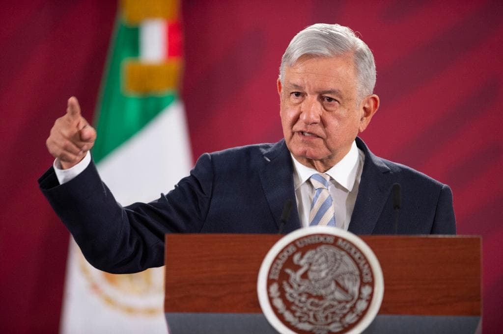 Denunciaremos a empresas que no cumplan con el Tren Maya: AMLO