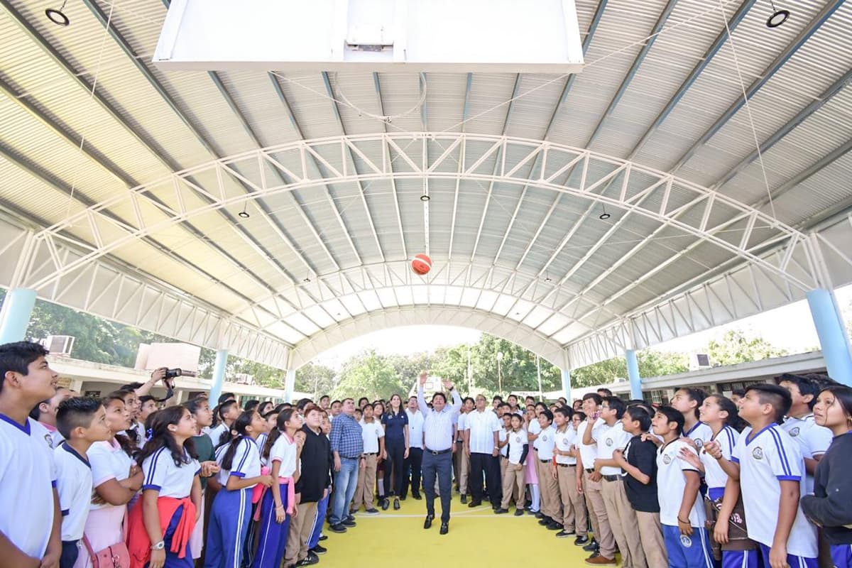 Inicia Ayuntamiento de Tulum con entrega de diversas obras