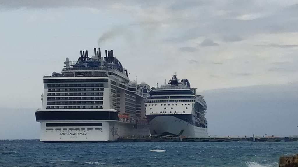 Crucero Meroviglia continúa en Cozumel