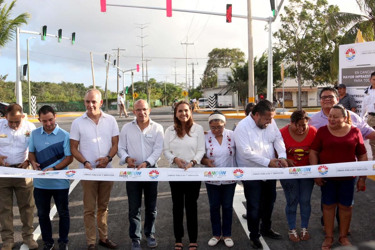 Entrega Mara Lezama obras de pavimentación en la SM 97