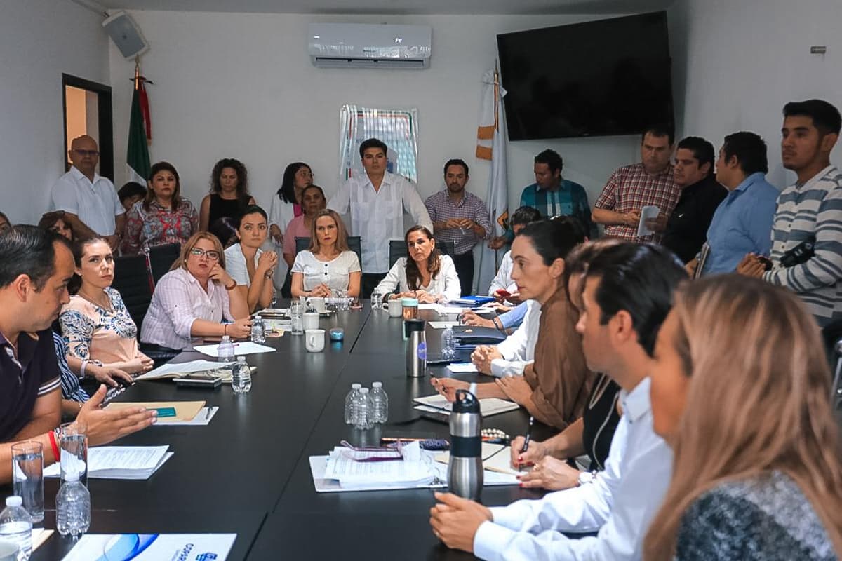 Privilegia Mara Lezama el diálogo con empresarios para solucionar el tema de la basura