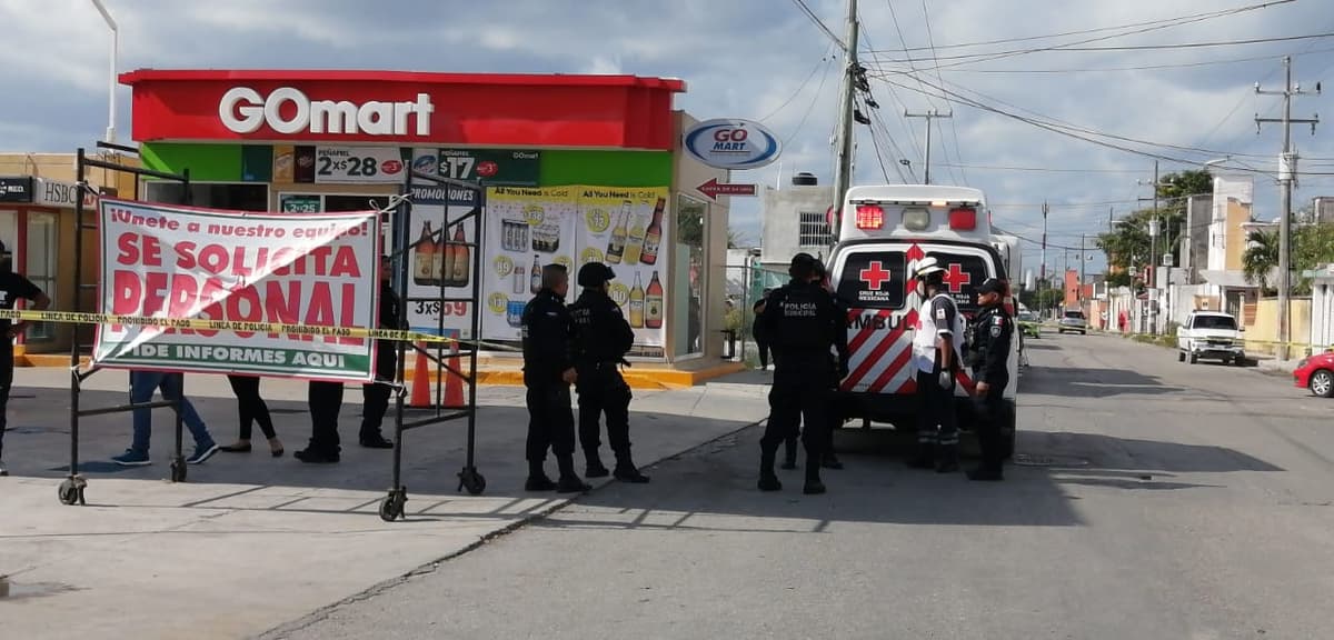 Asaltan a una mujer al salir del cajero en la Talleres, Cancún