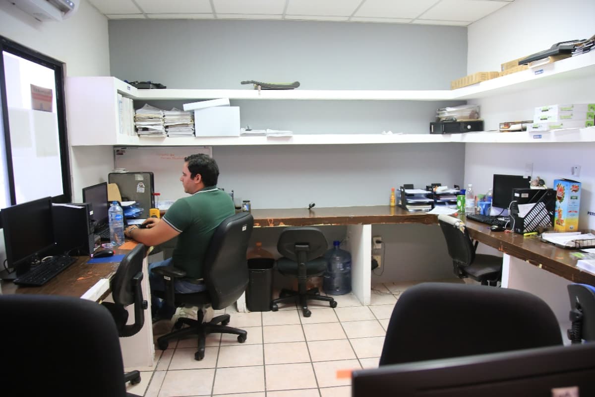 Ayuntamiento de Solidaridad opera con áreas esenciales y servicios en línea