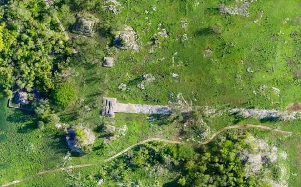 Así luce la carretera construida por mayas hace mil 300 años en Yucatán