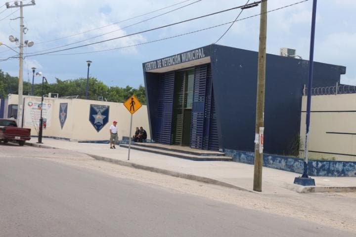 Hasta en “El Torito” desciende ocupación de detenidos