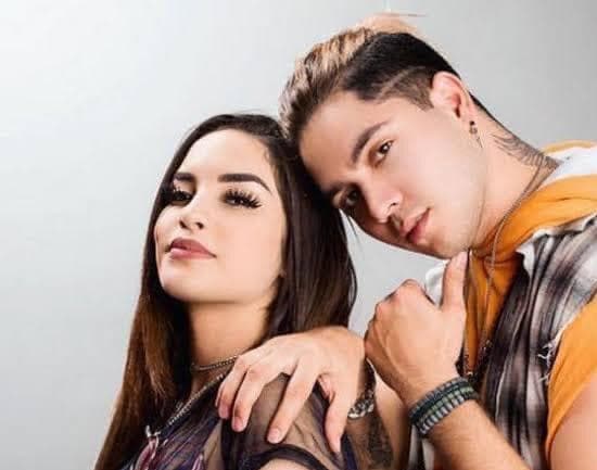 ¡Escándalo! ¿Juan de Dios Pantoja engaña a la youtuber Kimberly Loaiza?