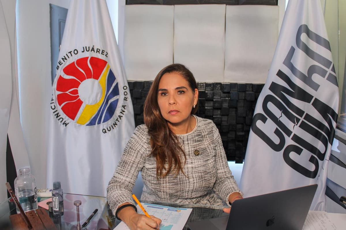 Trabaja Mara Lezama en proteger espacios y playas en beneficio de los cancunenses