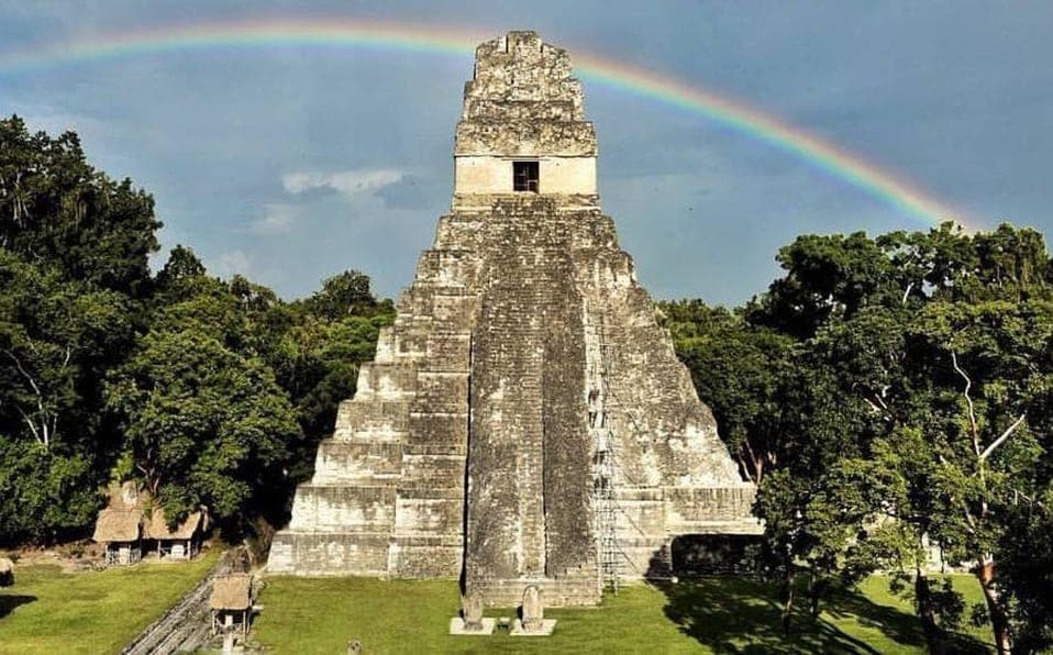 Video: Misterioso aullido es captado en zona arqueológica en Tikal