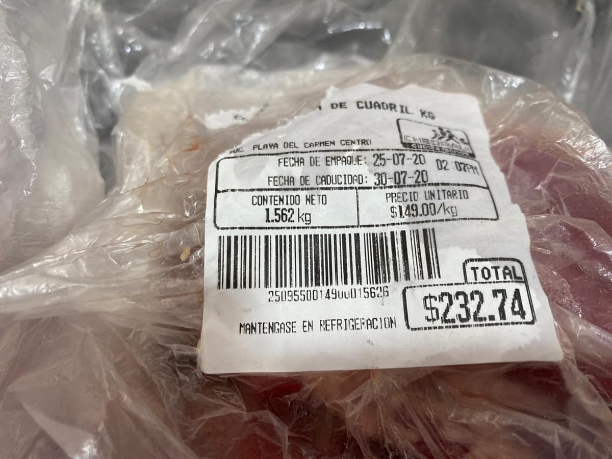 Chedraui Playa del Carmen, ofrece carne echada a perder y no acepta devoluciones