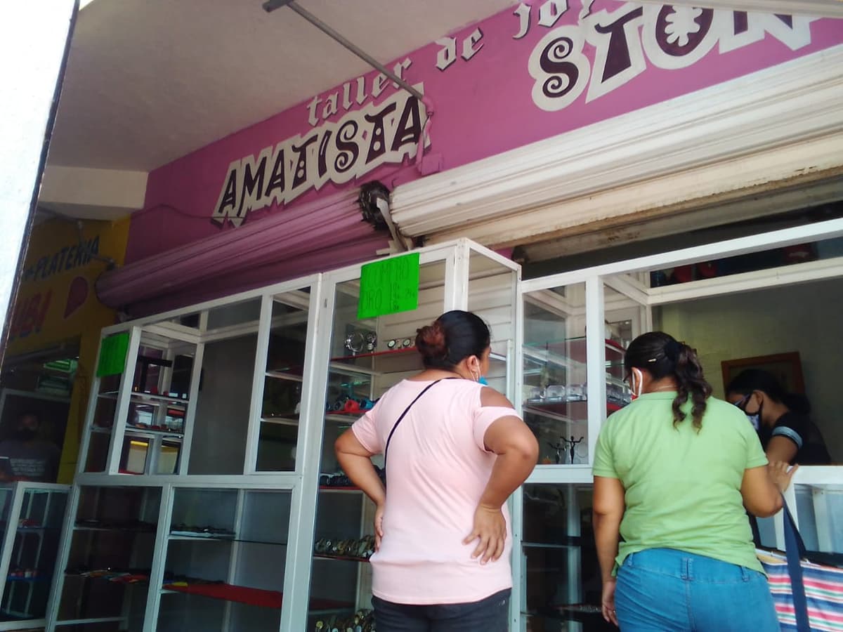 Mercado "Diana Laura Riojas", incrementa visitas... de los ladrones