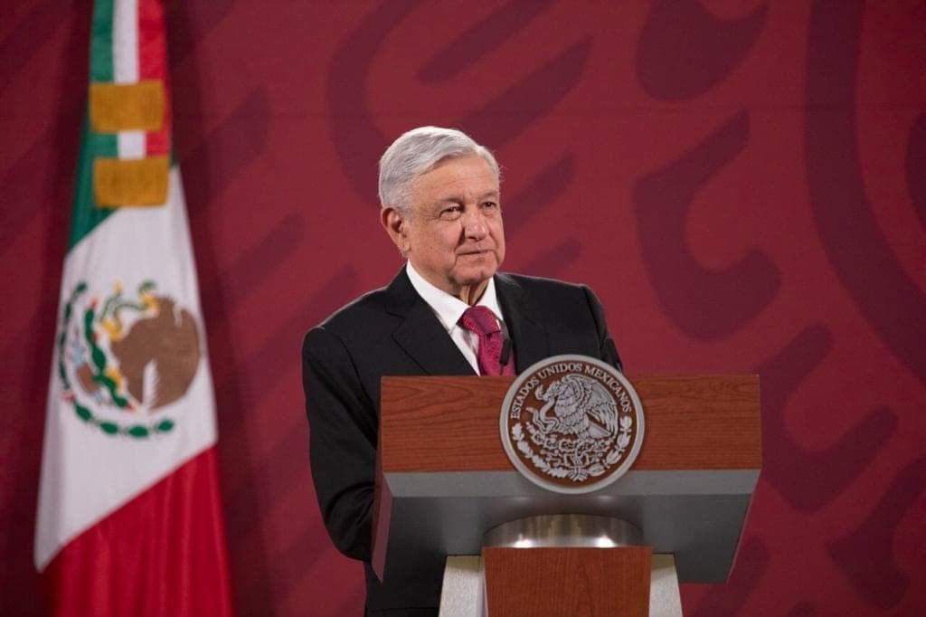 Estudia AMLO utilizar medicamento ruso contra Covid-19