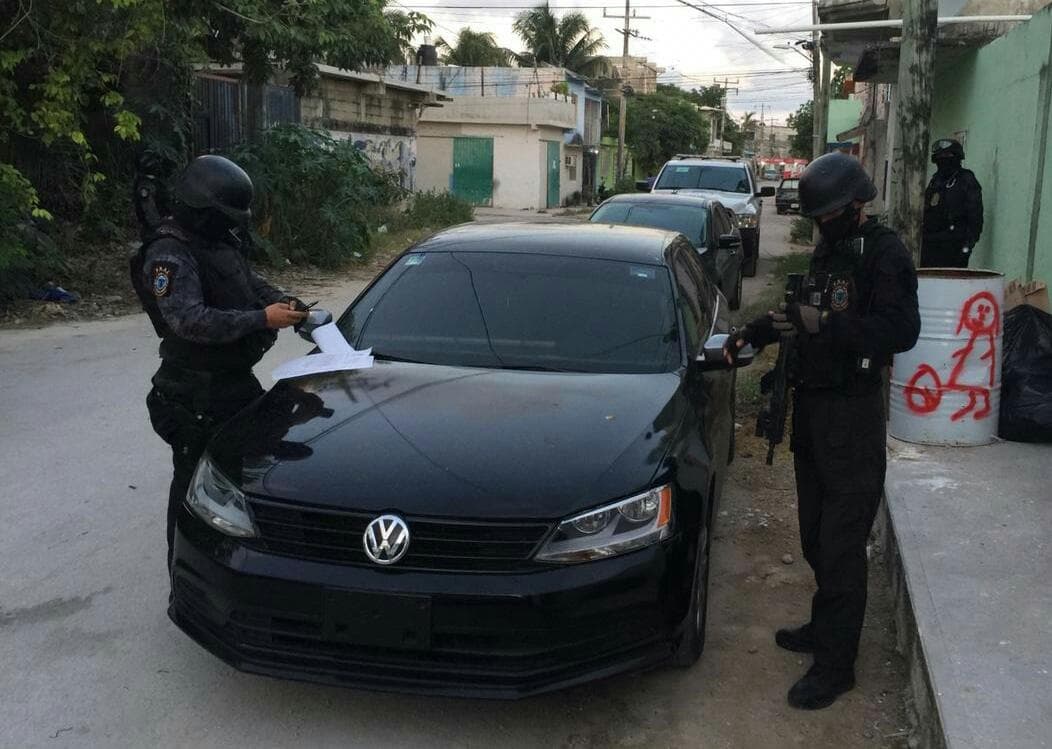 Catean predio donde se llevó a cabo un feminicidio en Cancún