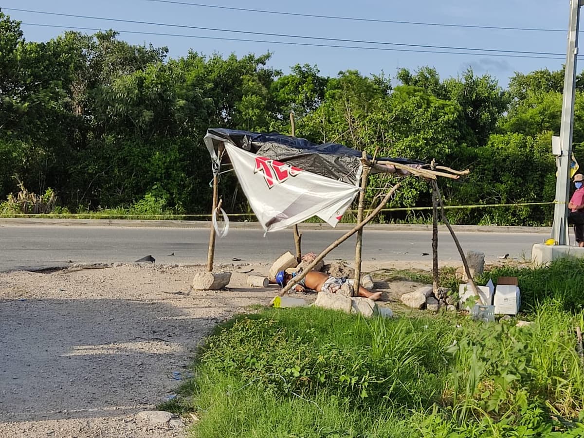Muere motocilista arrollado en Cancún