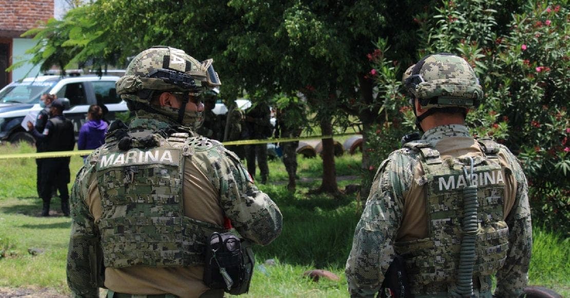 Detienen a seis marinos por meterse a robar una casa en Tabasco