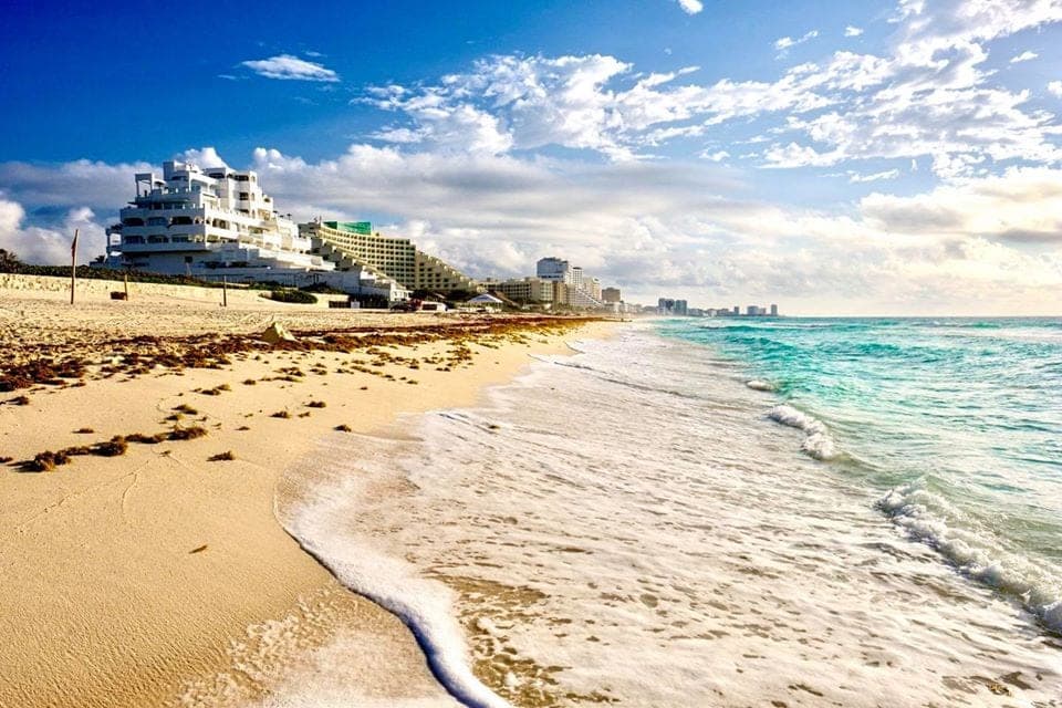 Las playas de Cancún no abrirán el 20 de agosto: Zofemat