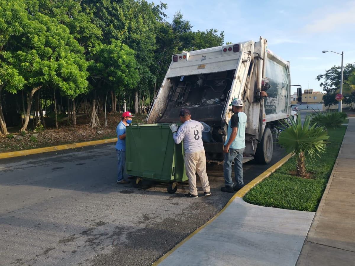 Monitorea Siresol recolección de basura en fraccionamientos de Cancún